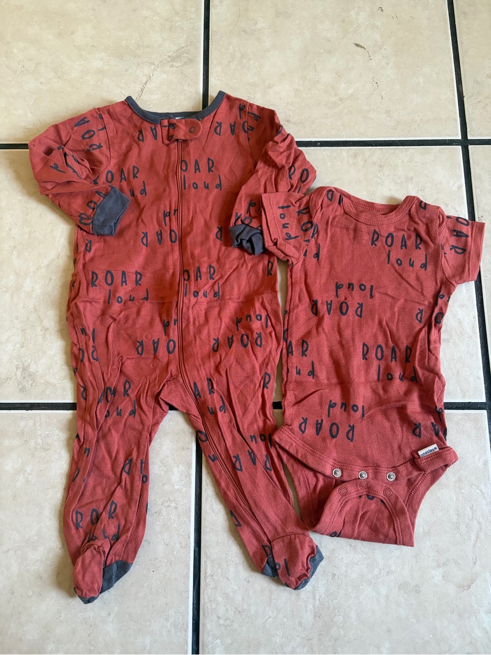 Gerber Rust Red 'ROAR' Printed Baby One-Piece Set